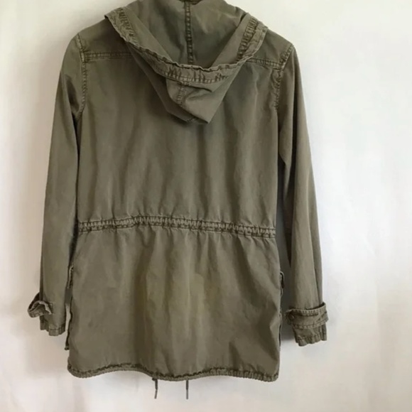 Aritzia Talula Green Utility Jacket With Hood - Picture 3 of 3